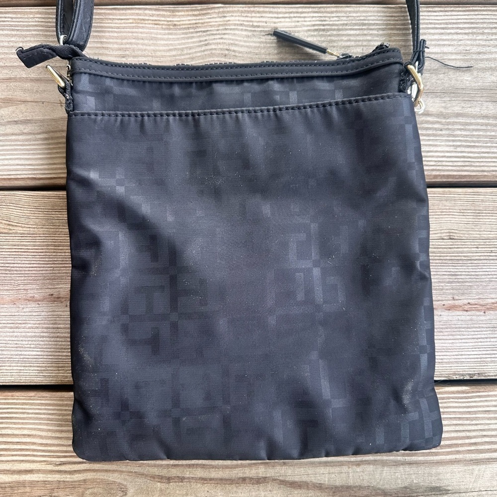 Tommy Hilfiger Black Messenger Crossbody Bag - Picture 2 of 4